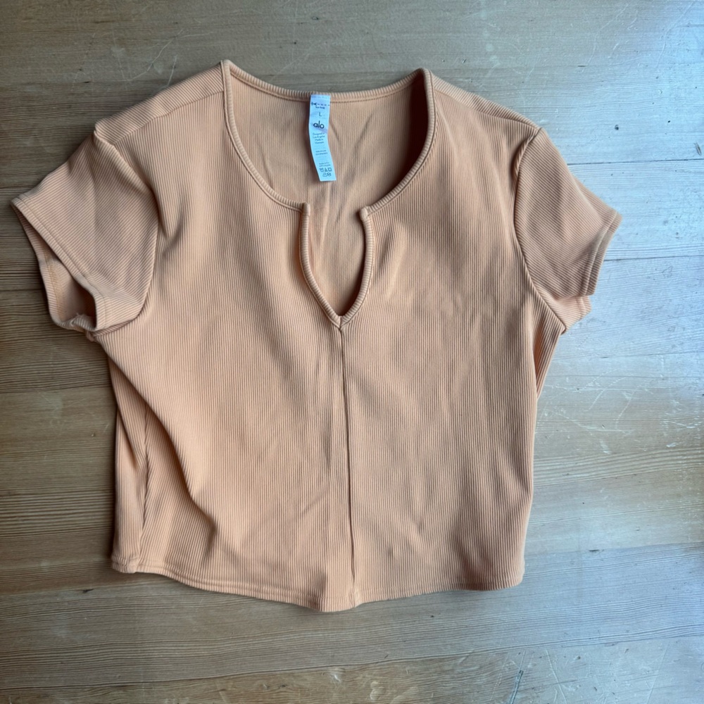 ALO Yoga Yellow Crop Top Ribbed Top Size Large - Picture 7 of 7